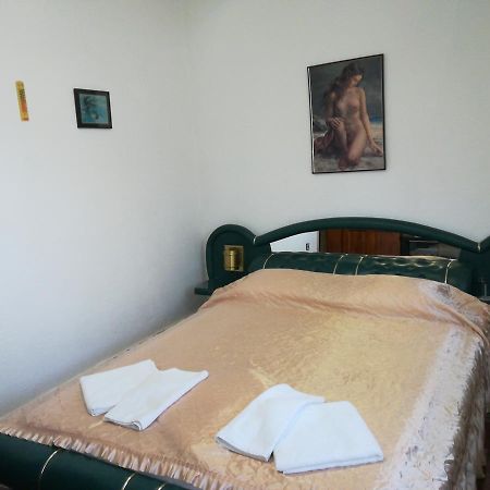 Family Hotel George Svilengrad Bagian luar foto