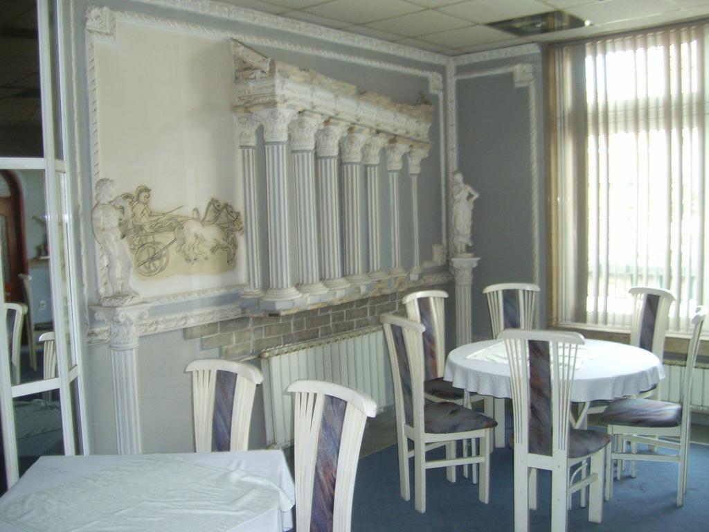 Family Hotel George Svilengrad Bagian luar foto