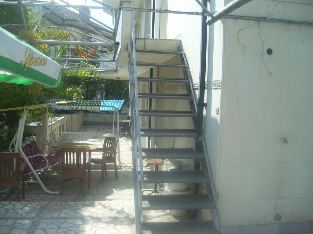 Family Hotel George Svilengrad Ruang foto