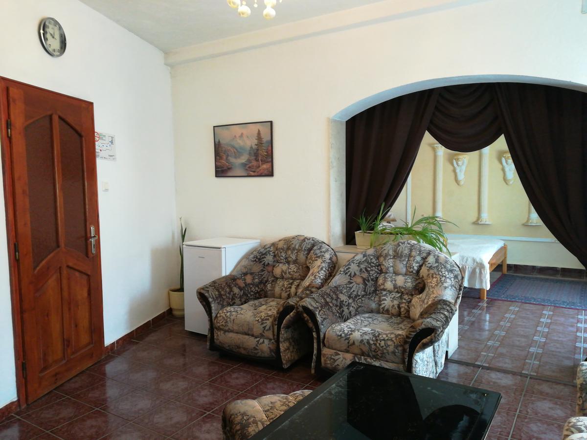 Family Hotel George Svilengrad Bagian luar foto