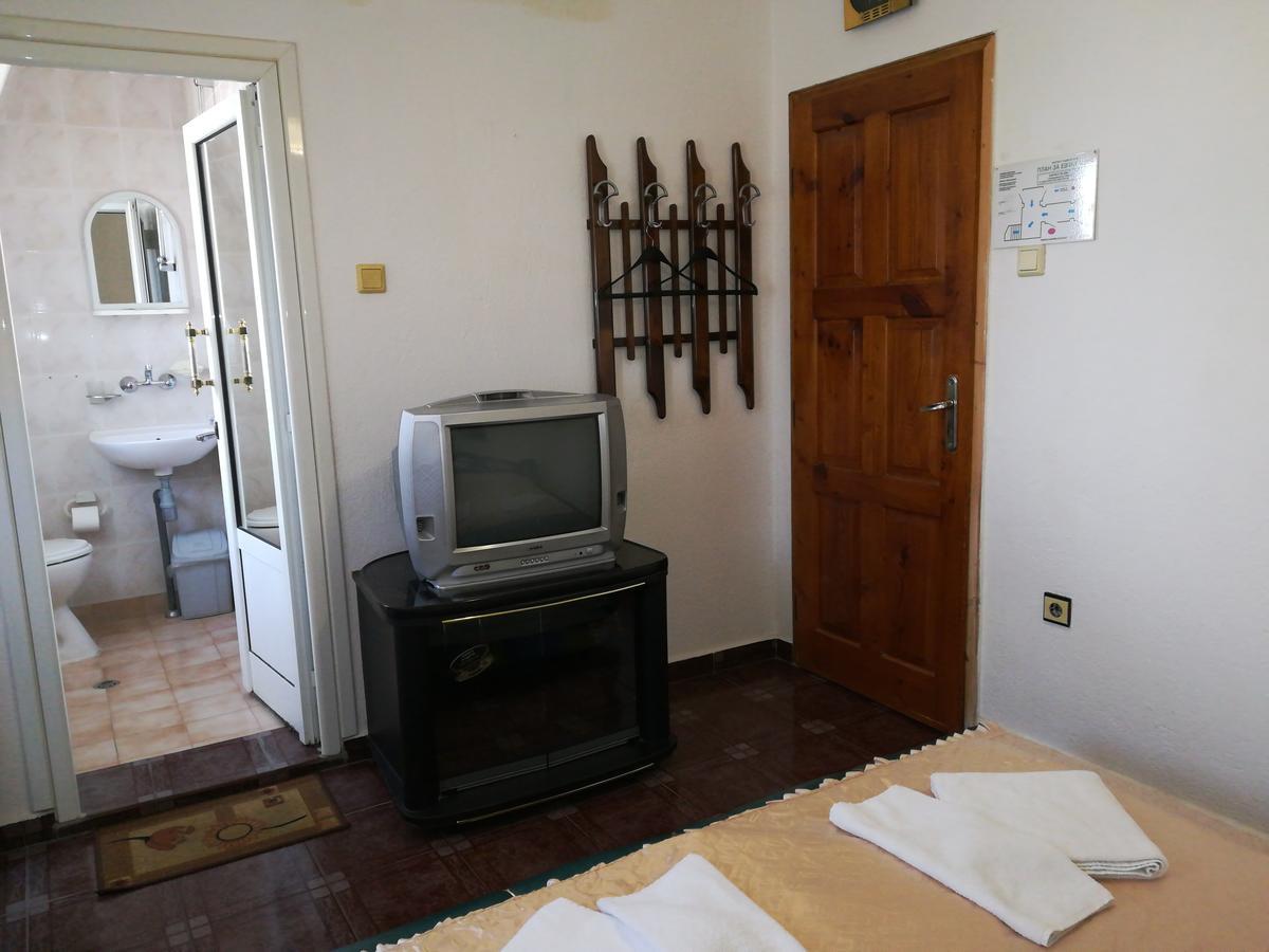 Family Hotel George Svilengrad Bagian luar foto