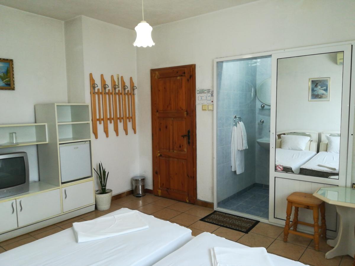 Family Hotel George Svilengrad Bagian luar foto