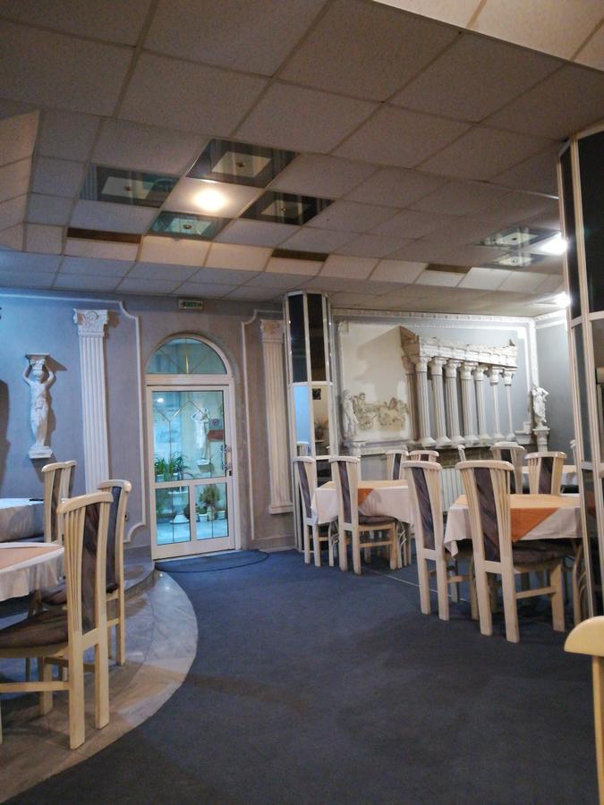 Family Hotel George Svilengrad Bagian luar foto